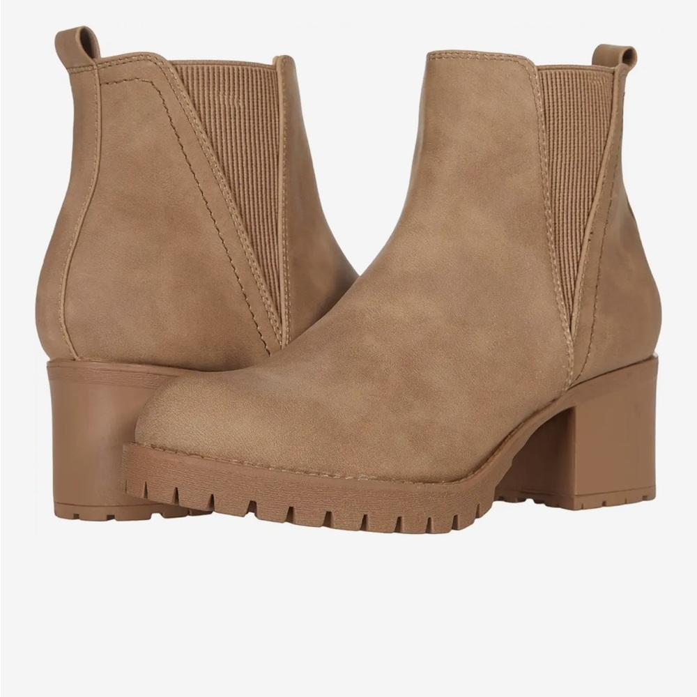 Mia Jody Chelsea Boot